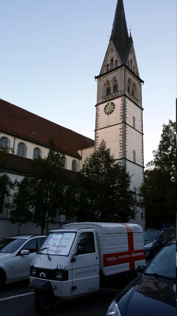 Apelina auf dem Stephansplatz in Konstanz - miradlo-Versanddepot